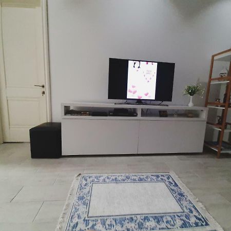 Batumi-Cozy Apartment Экстерьер фото