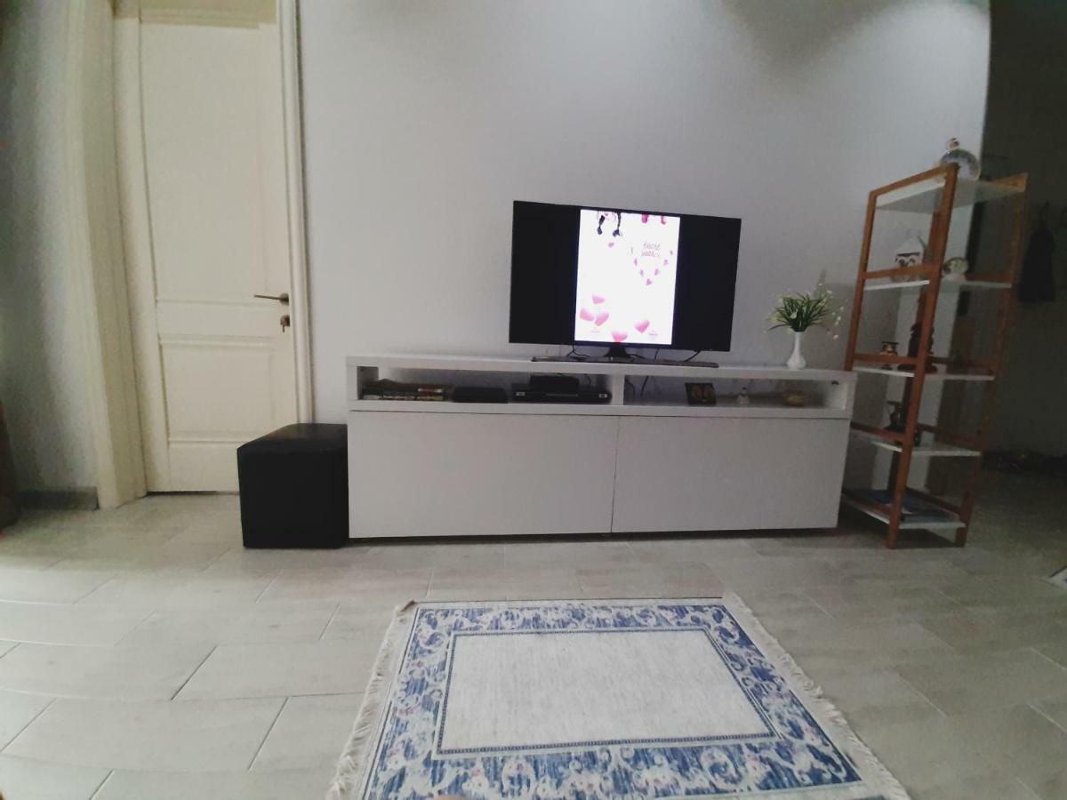 Batumi-Cozy Apartment Экстерьер фото